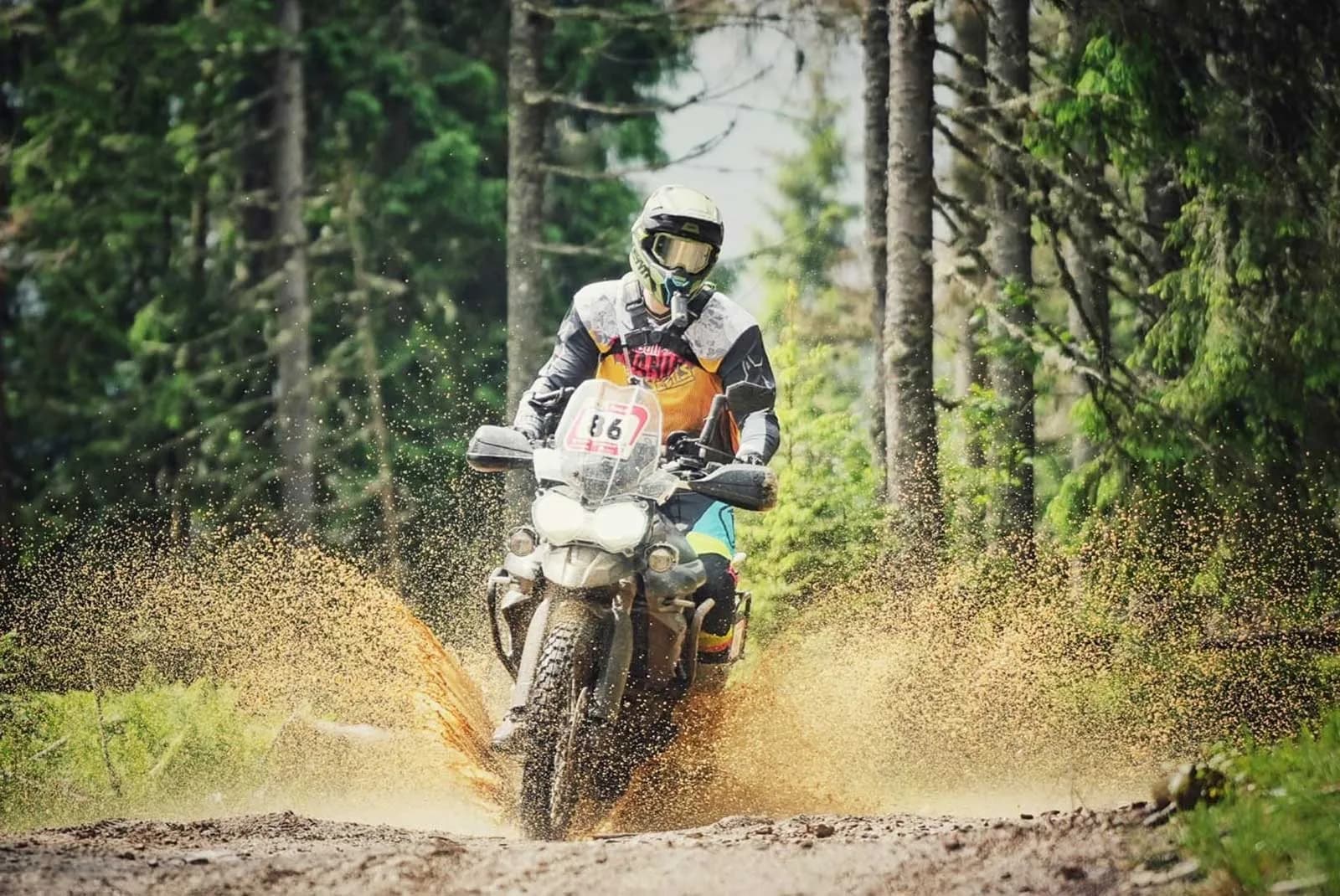 2025 Husqvarna Enduro Lineup - 2 timpi